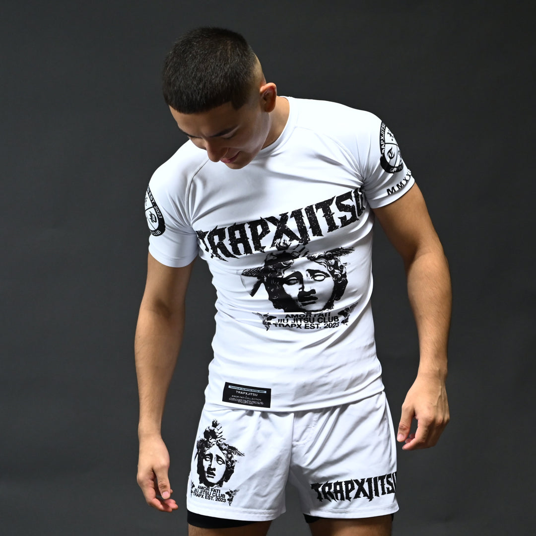 AMOR FATI SHORT SLEEVE RASHGUARD - WHITE