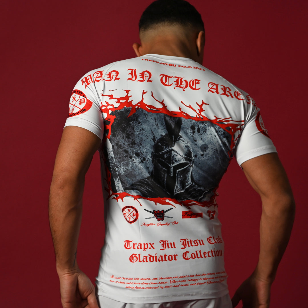 MAN IN THE ARENA SHORT SLEEVE RASHGUARD - WHITE