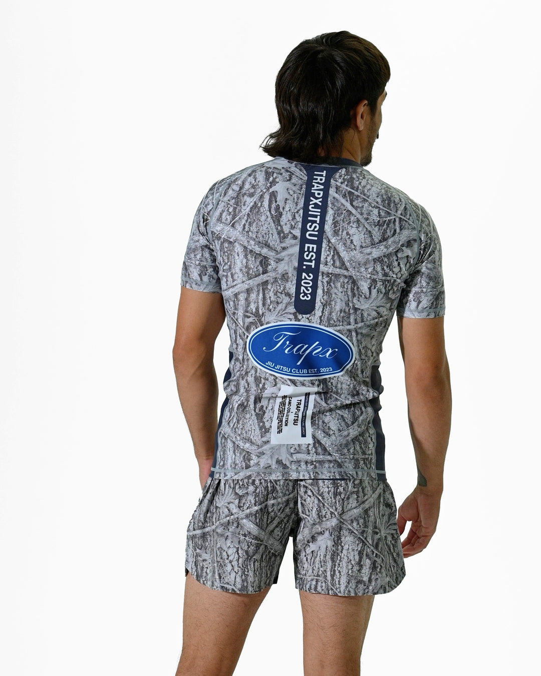 SNOW CAMO SHORT SLEEVE RASHGUARD