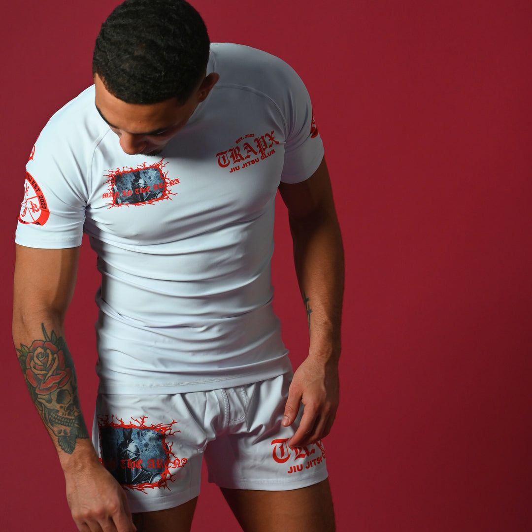 MAN IN THE ARENA SHORT SLEEVE RASHGUARD - WHITE