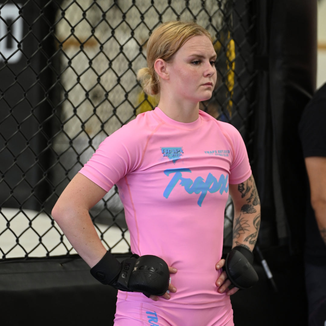 305 VICE WOMEN'S SHORT SLEEVE RASHGUARD - PINK