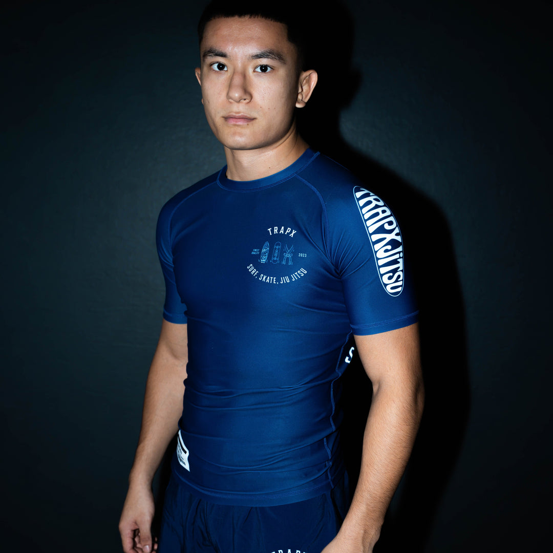 SURF SKATE JIU JITSU SHORT SLEEVE RASHGUARD