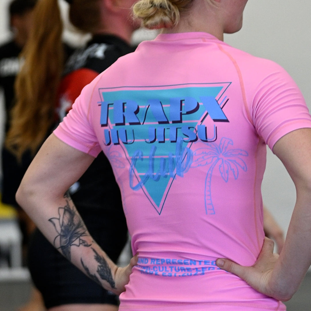 305 VICE WOMEN'S SHORT SLEEVE RASHGUARD - PINK