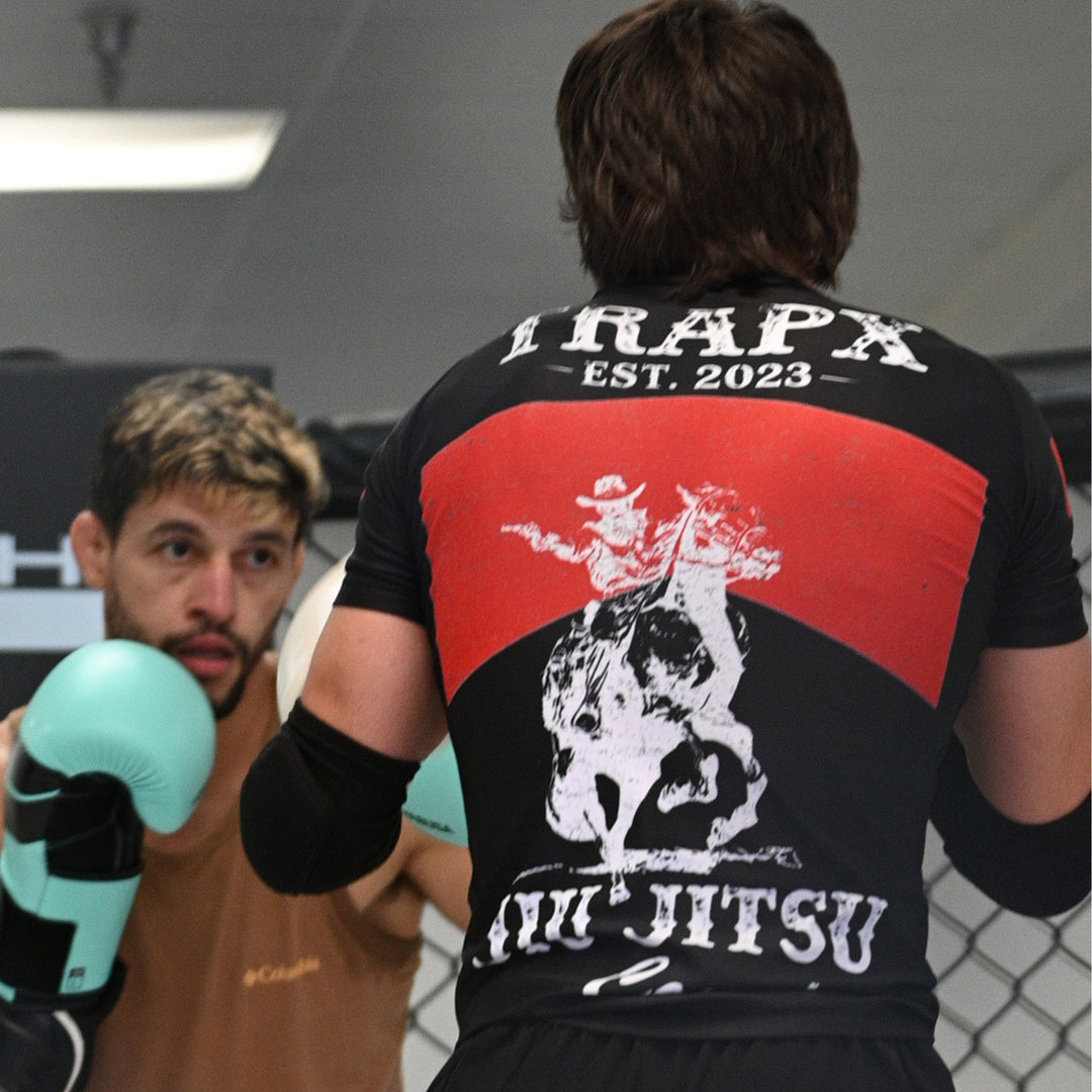 FRONTIER SHORT SLEEVE RASHGUARD - BLACK