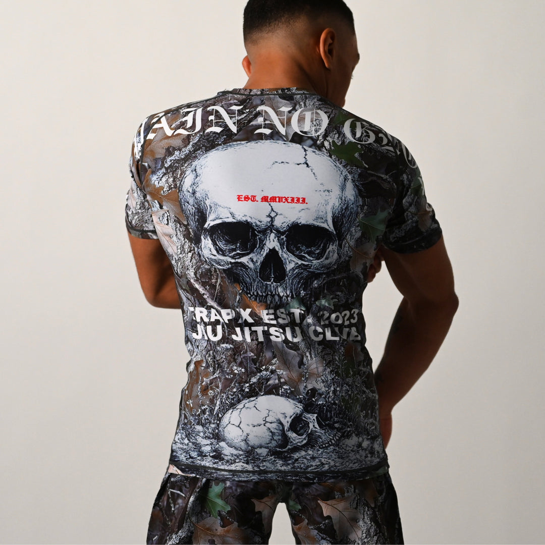 NO PAIN NO GLORY SHORT SLEEVE RASHGUARD - CAMO