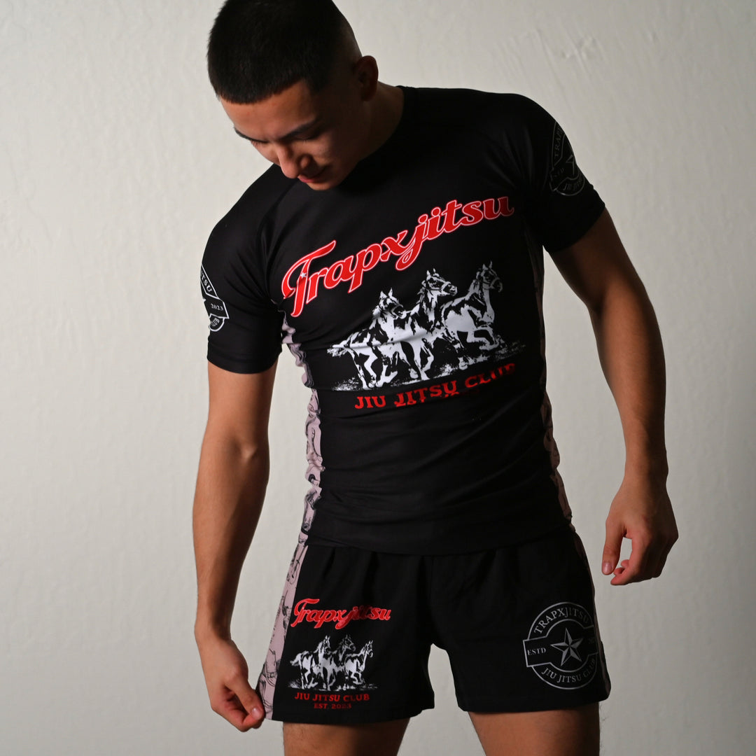 COWBOY SHORT SLEEVE RASHGUARD - BLACK