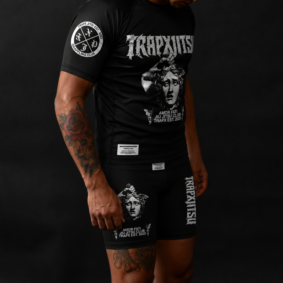 AMOR FATI VALE TUDO SHORTS - BLACK