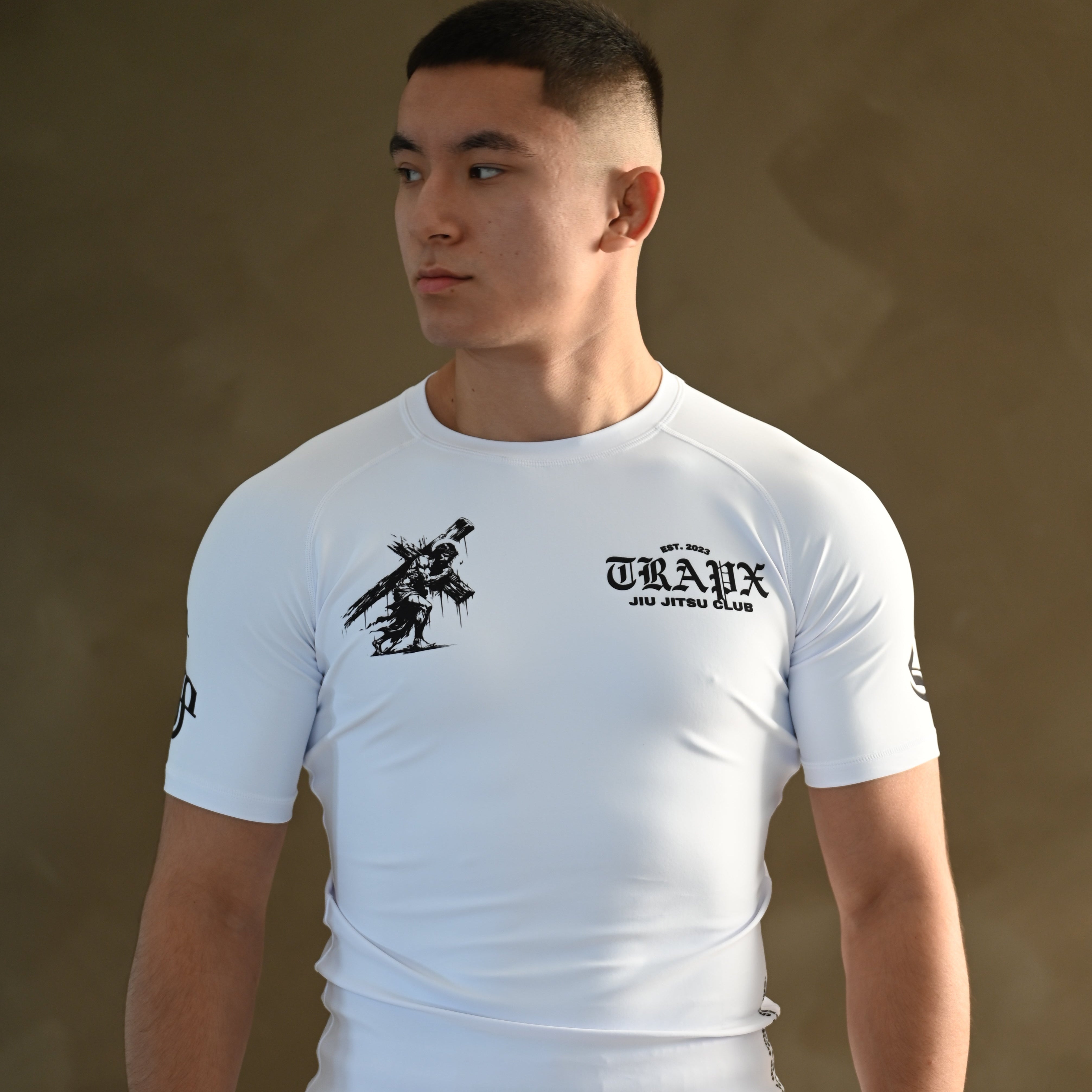CARRY THE CROSS SHORT SLEEVE RASHGUARD - WHITE – TrapxJitsu