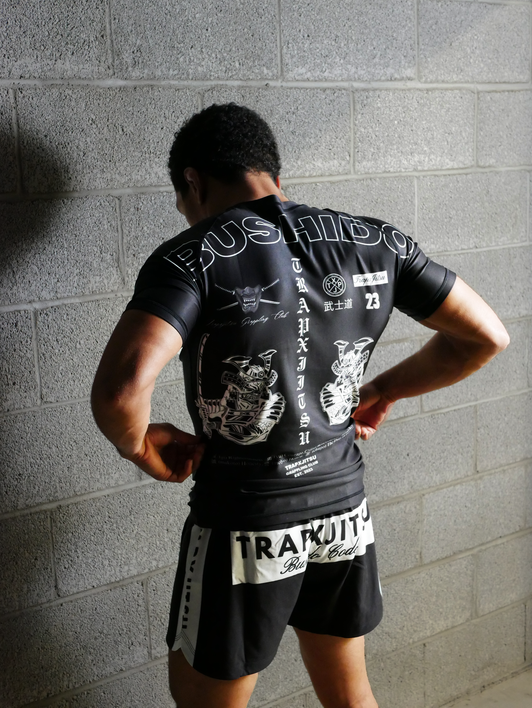 BUSHIDO SHORT SLEEVE RASHGUARD