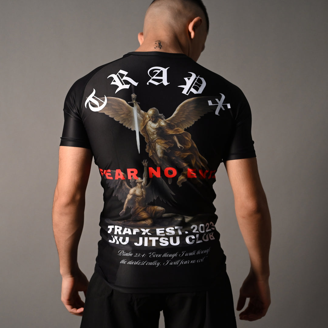 FEAR NO EVIL SHORT SLEEVE RASHGUARD - BLACK