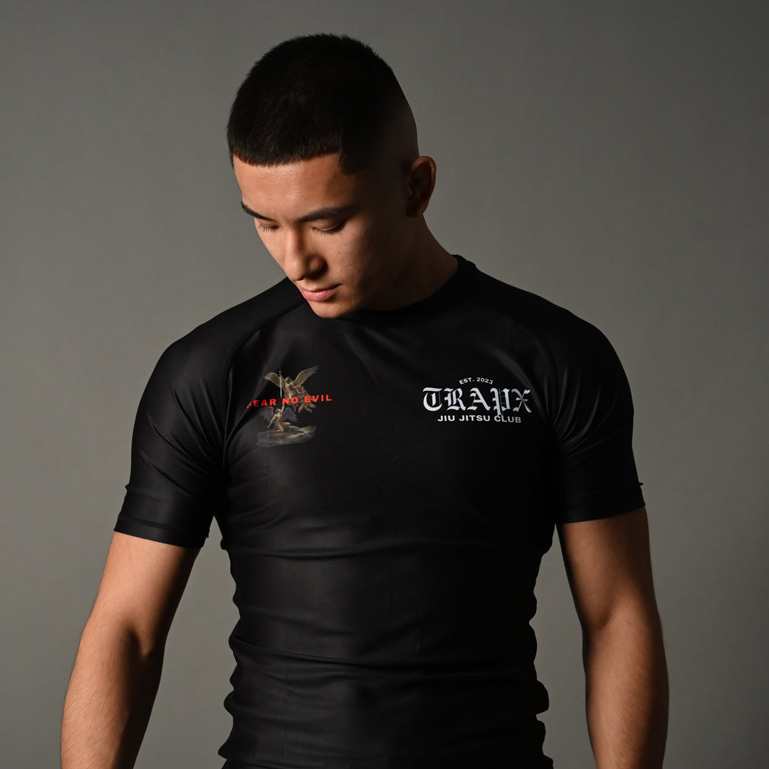 FEAR NO EVIL SHORT SLEEVE RASHGUARD - BLACK